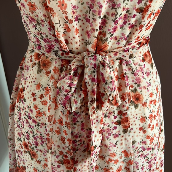 CHAUS Floral Pleat Dress in Pink and Orange - Picture 7 of 8